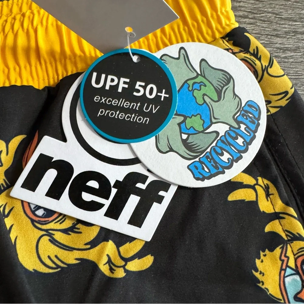 Neff Boys Fired Up Ducky Graphic Swim Yourh Shorts Size XXL 18 Black